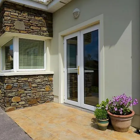 House 23 Ard Na Mara Dingle